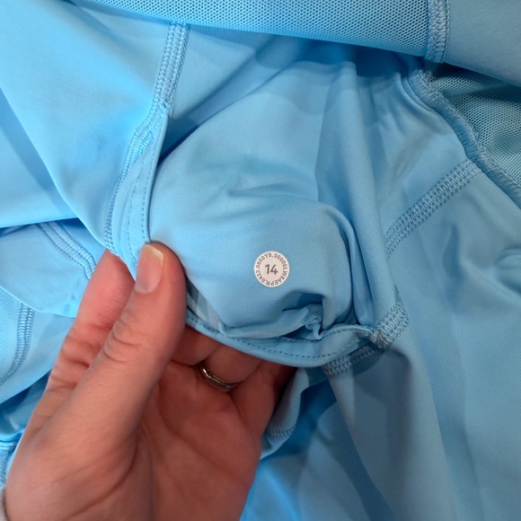 Lululemon Hotty Hot High Rise Skirt - Picture 3 of 3